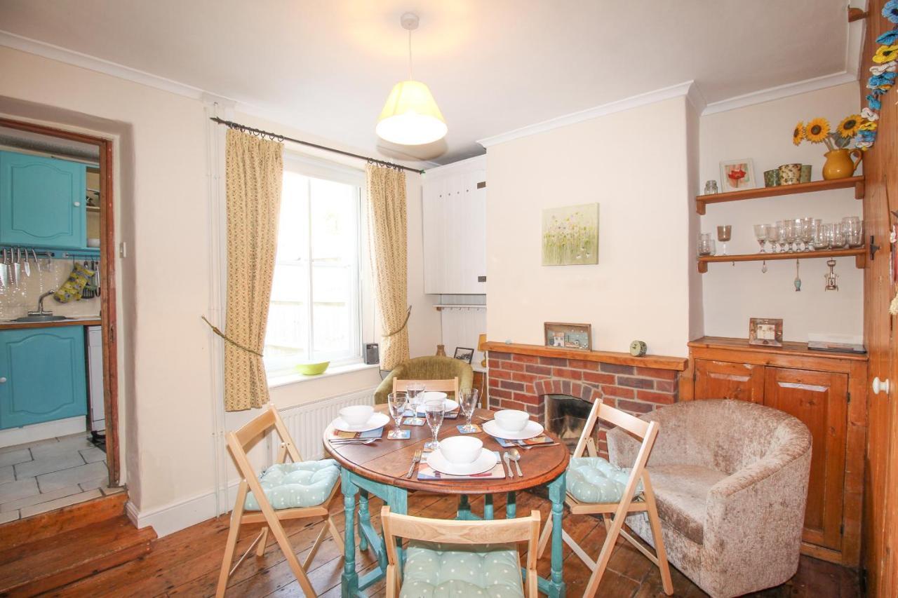 Poppy Cottage Суонидж Екстериор снимка