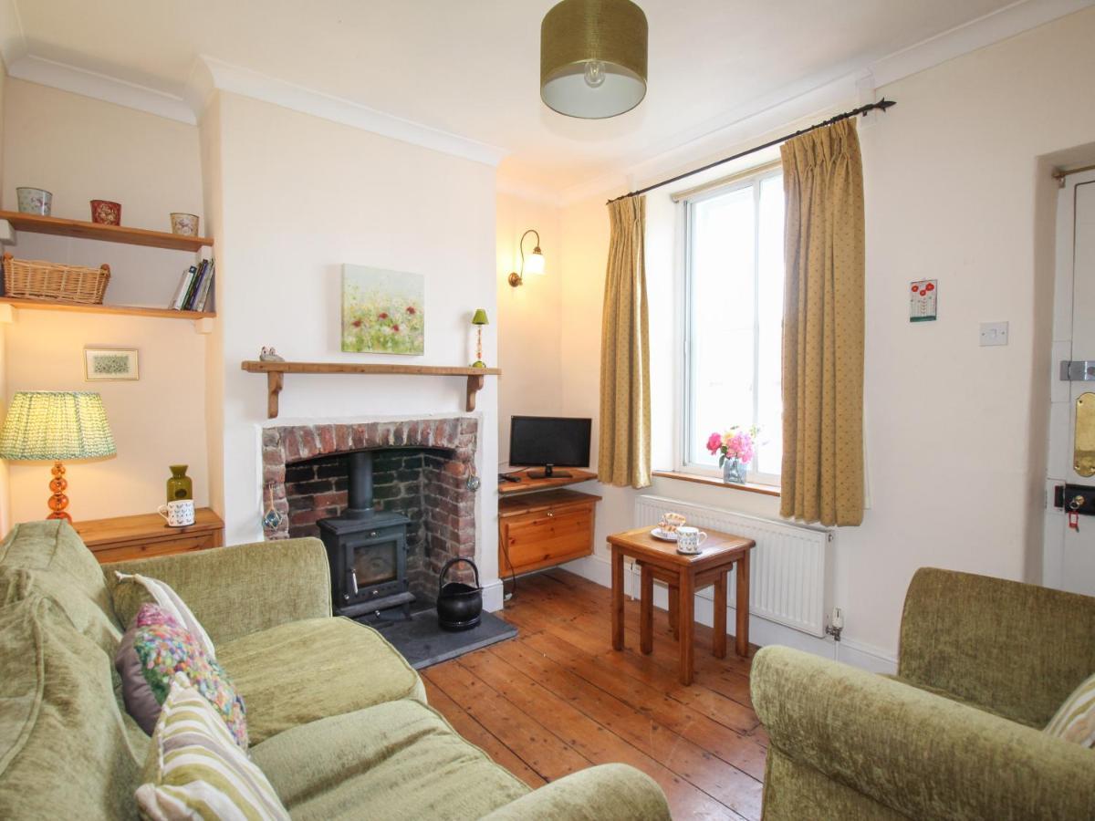 Poppy Cottage Суонидж Екстериор снимка